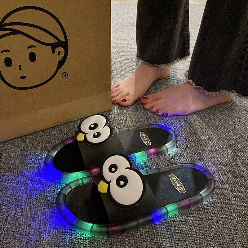 Chinelos luminosos com olhos g - Home Outdoor Bathroom avaliação e preço